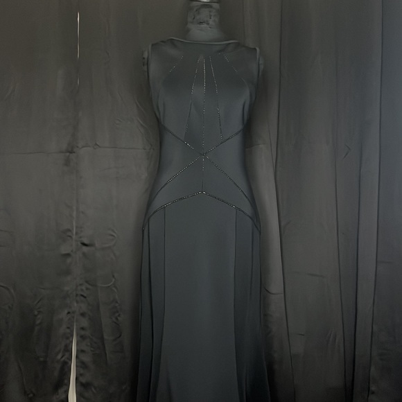 TADASHI SHOJI Floor length sleeveless gown Size XS - Picture 3 of 9